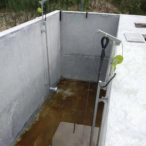 養殖場污水處理攪拌機現場